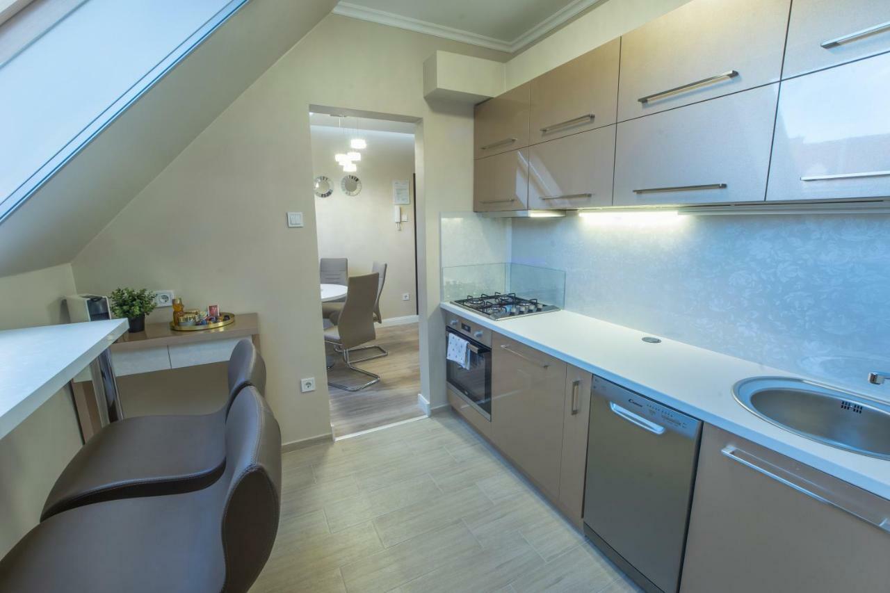 דירות אגר Glamour Apartman מראה חיצוני תמונה